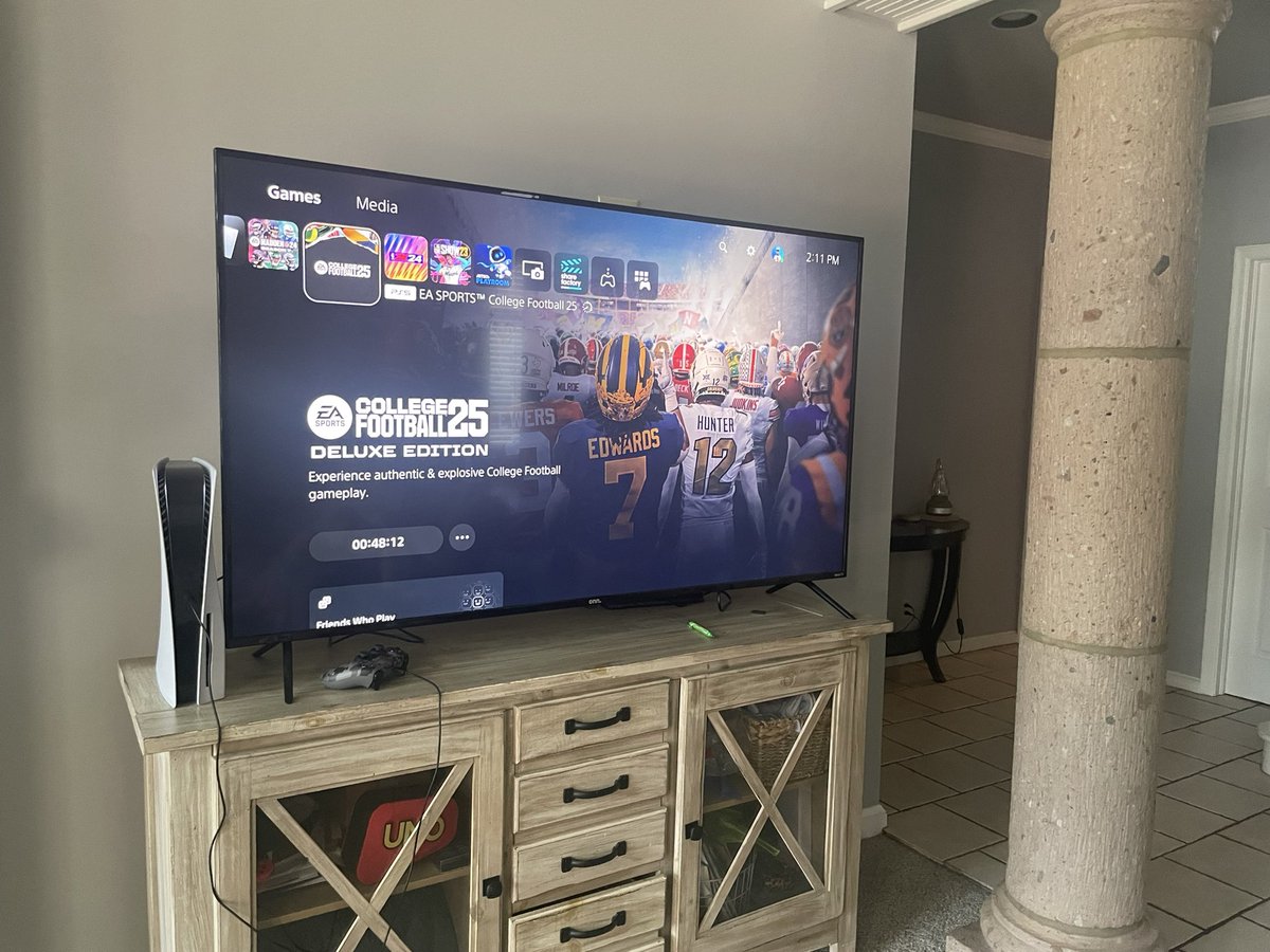 CoachSmithVC's tweet image. Out of the office…. #ItsAlmostTime!