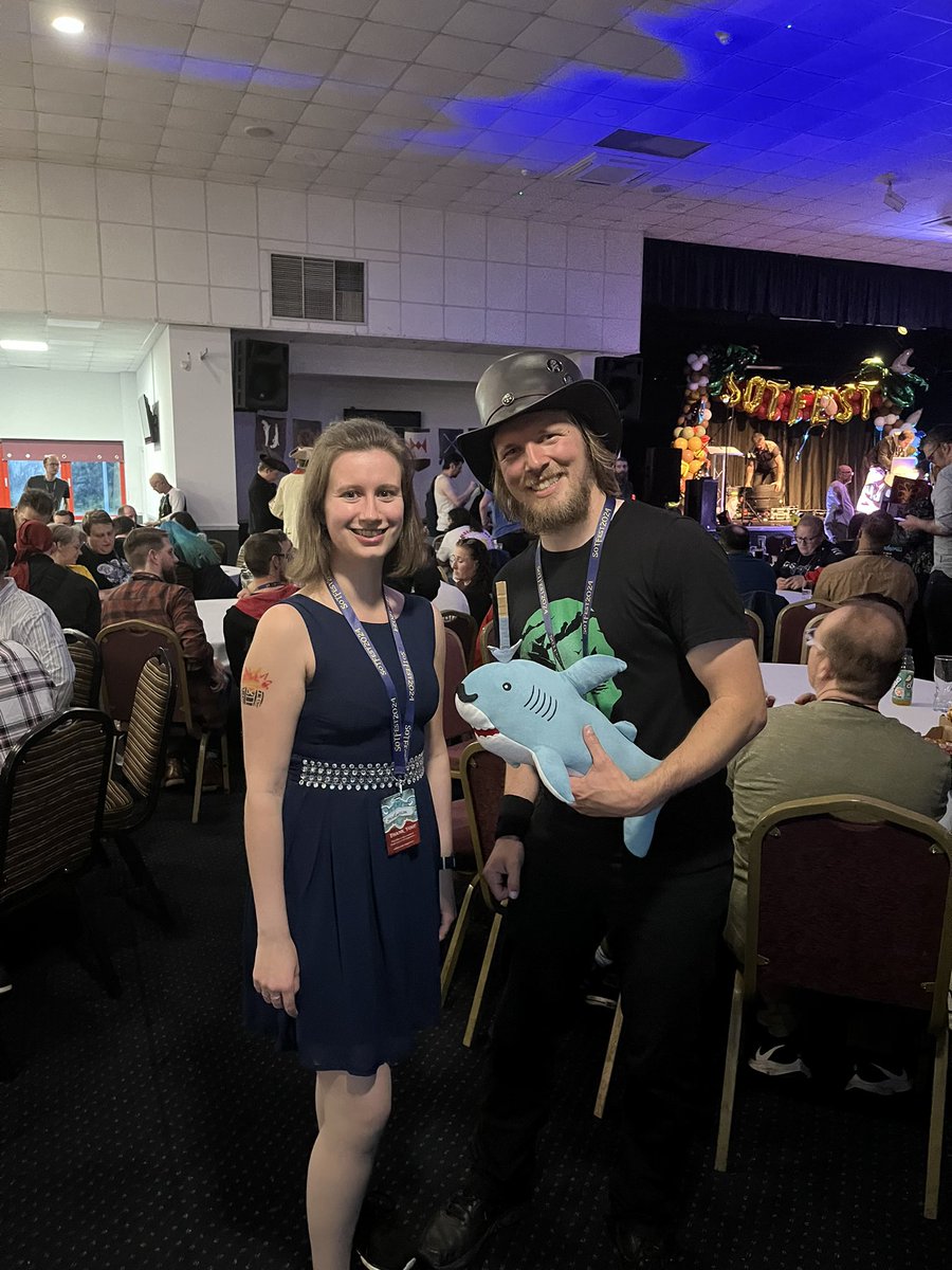 MrsLarissaSoT's tweet image. I’m nearly home.
I met so many amazing people and can’t wait to hug you all again next year! ❤️
#SoTFest2024
#SeaOfThieves