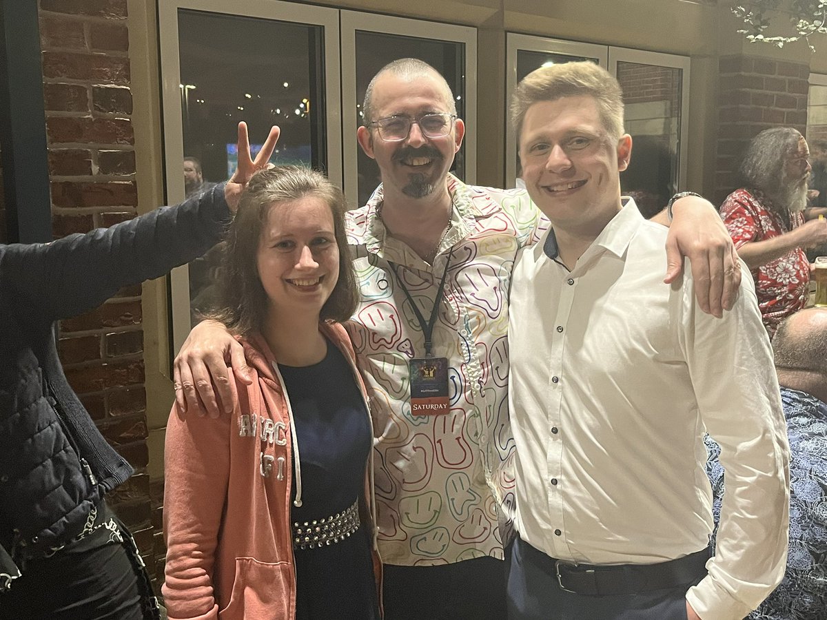 MrsLarissaSoT's tweet image. I’m nearly home.
I met so many amazing people and can’t wait to hug you all again next year! ❤️
#SoTFest2024
#SeaOfThieves
