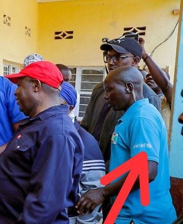 Michael_corbin1's tweet photo. @GeneralNeva 😁 uwo murinzi 🤔ariko sinakurenganya sendagara  murakennye pe 🤣 https://t.co/spgkEzilsV