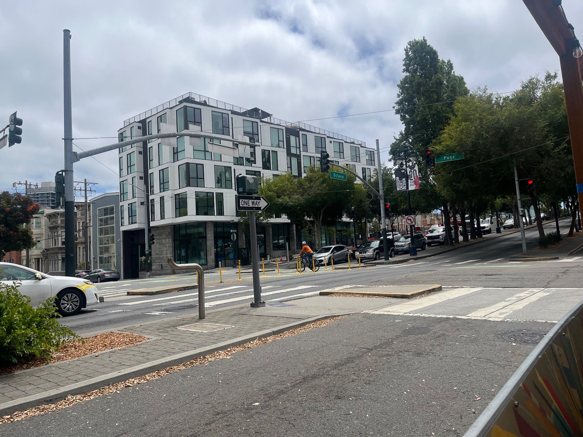 𝕂ℕ𝔽 𝕀𝕆𝕆 ☎️ ☎️ ☎️ ☎️ tweet media