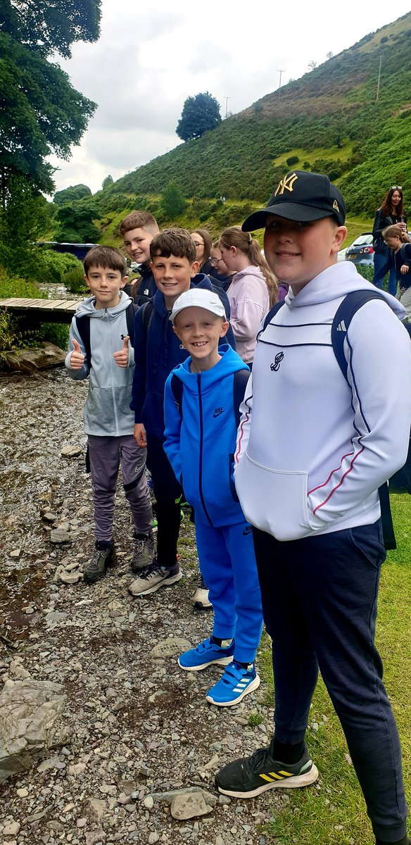 A few snippets from the Year 7 South Side trip to Carding Mill Valley on Friday. A fantastic day, enjoyed by all. A special thank you to Mr Graham for organising it and to the rest of the Geography department too 😊 👟🧢☀️🌿 <a href="/StreetlyAcademy/">The Streetly Academy</a> <a href="/StreetlyGeog/">Streetly Geography</a>