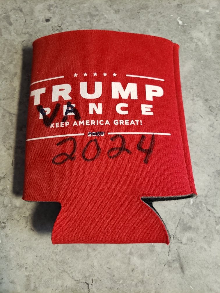 lindarutter's tweet image. Let me know if anyone needs a can coozie. 
I have a few.  🍻 🇺🇸 
#Trump2024 
#jdvance 
#TrumpVP