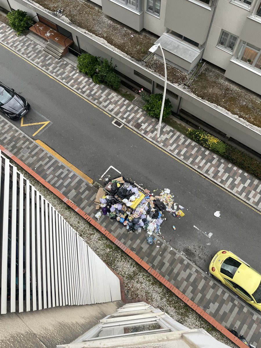 Pov prenderlle lume ao contenedor empeza a ser unha opción