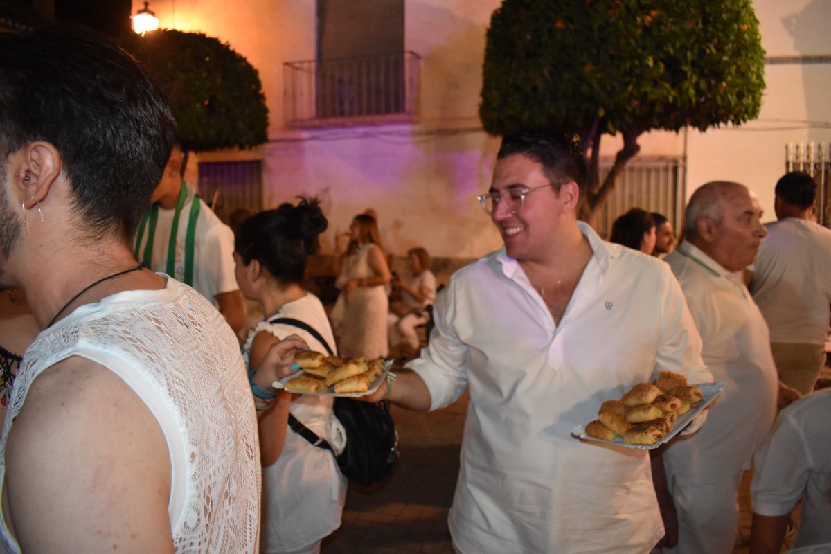 MarianoDB_'s tweet photo. 🤍 La Fiesta Ibicenca se consolida tras el éxito de esta edición como una de las actividades preferidas de nuestros vecinos

Una vez más se demuestra que las actividades de @AytoLasGabias son para todas las edades, y eso es garantía de éxito✨ 

#Verano2024 https://t.co/Oo4ztRlEmh