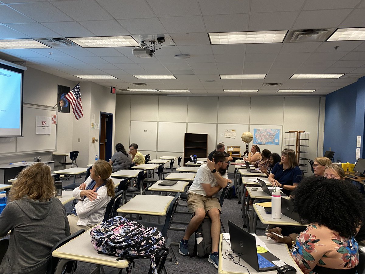 MrsSarahHenry's tweet photo. Great day presenting at Pike Elevate Ed Conference!
#alignyourarrows #plc #studentpartnerships #leadership #contentliteracy @PikeSchools https://t.co/lP56BP6GSW