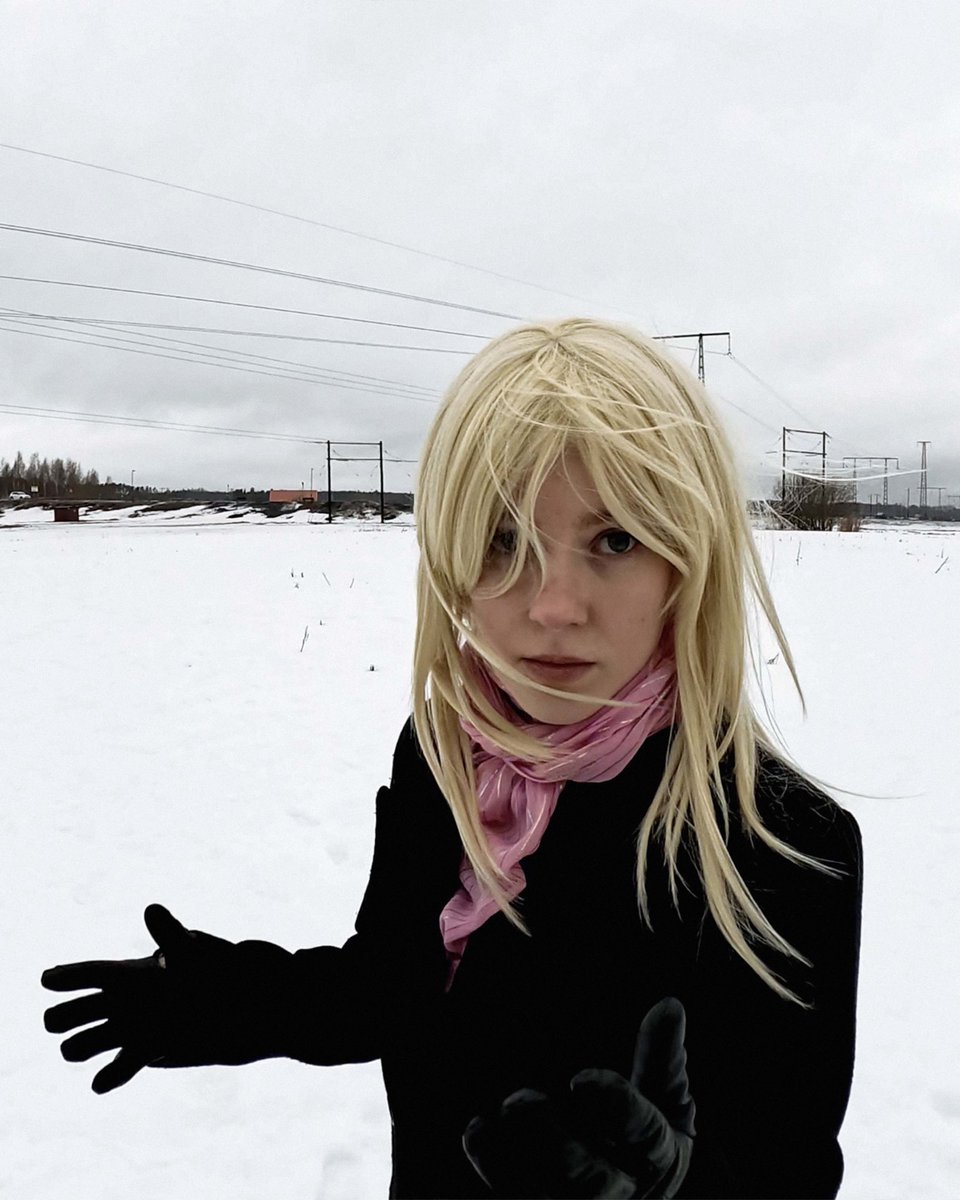 year0001online's tweet photo. [#toxe] BTS stills of @toxexe from the “Som En Sol” video shoot, photographed by Clemens Stumpf in 2024.

https://t.co/IPFEW6hZoI https://t.co/QEOpdHNxeT