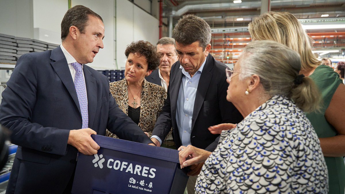 Con una inversión de 12 millones, nuestro centro de #Onda cuenta con una superficie de 7.900 m² con capacidad para gestionar más de 27.000 referencias y 10.000 líneas diarias, con una capacidad de carga de hasta 14 rutas de transporte de forma simultánea. acortar.link/oCnXHg