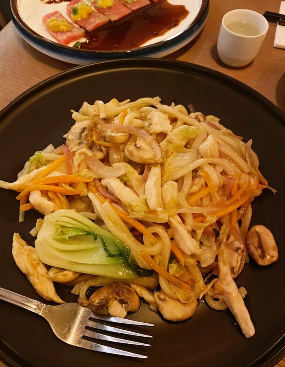 OfficialSuri's tweet photo. Salmon, Eel, Spicy Yellowtail, Scallop are all very good and the ingredients are very fresh. https://t.co/TV7bgmQuiU