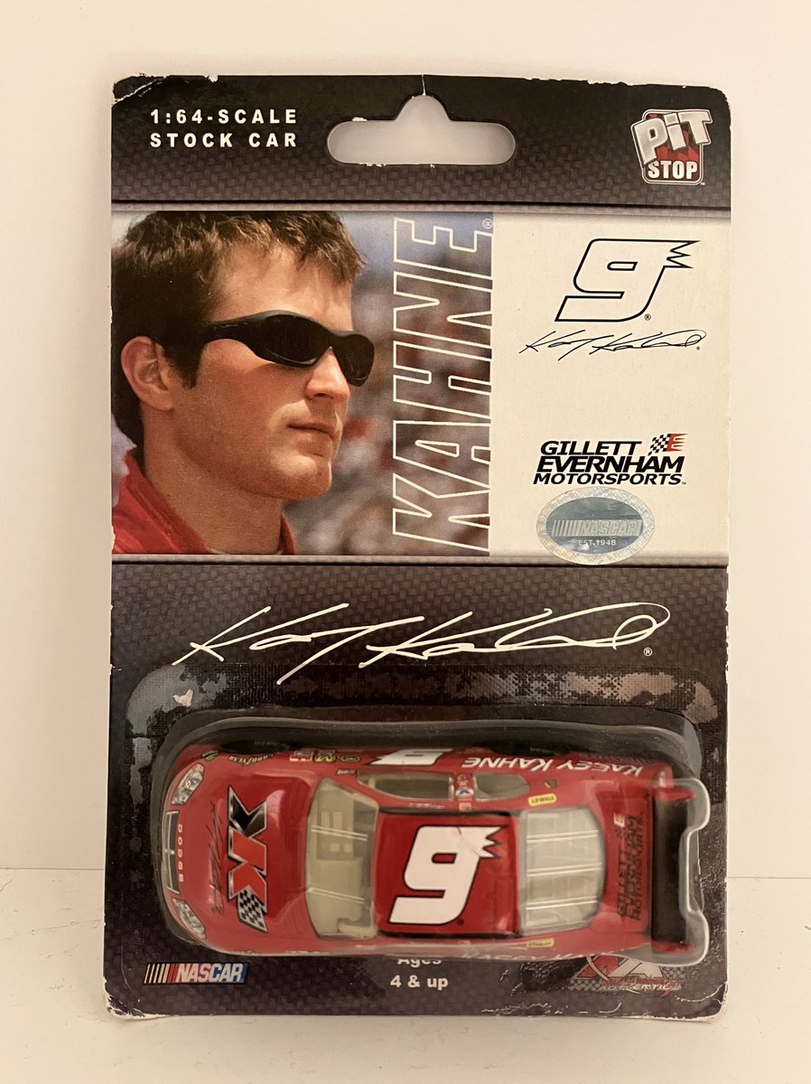 It's #NationalGiveSomethingAwayDay, so let's have a 𝗚𝗜𝗩𝗘𝗔𝗪𝗔𝗬 ! 

@KaseyKahne was my 1st favorite <a href="/NASCAR/">NASCAR</a> driver. Someone is going to win this super cool diecast.

𝗛𝗢𝗪 𝗧𝗢 𝗘𝗡𝗧𝗘𝗥 ⬇️
Follow &amp; Repost

#AutismAwareness in #NASCAR 🏁