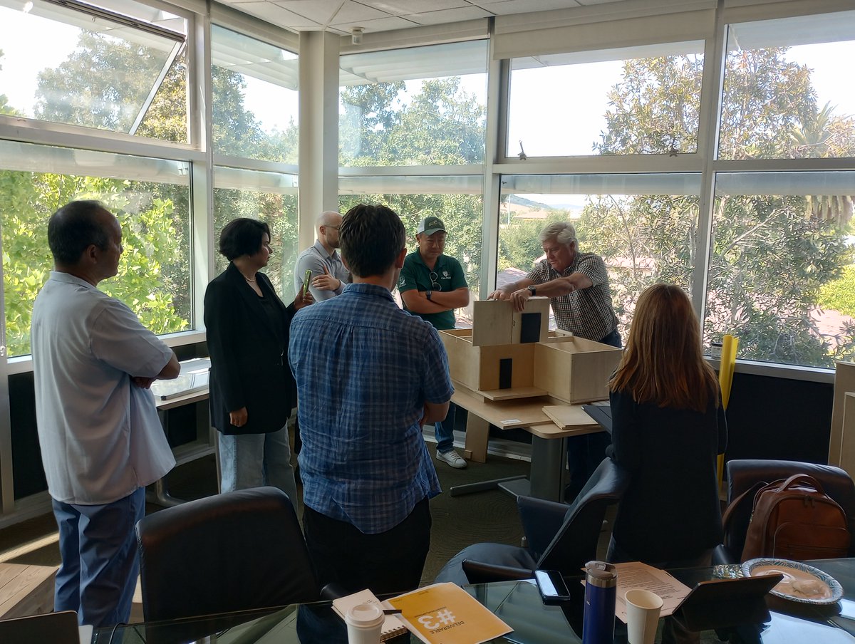 XL Construction tweet media