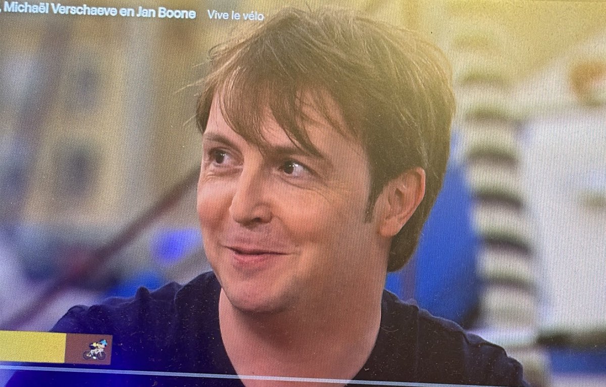 Weet iemand wat Paul McCartney bij Vive le Vélo doet?