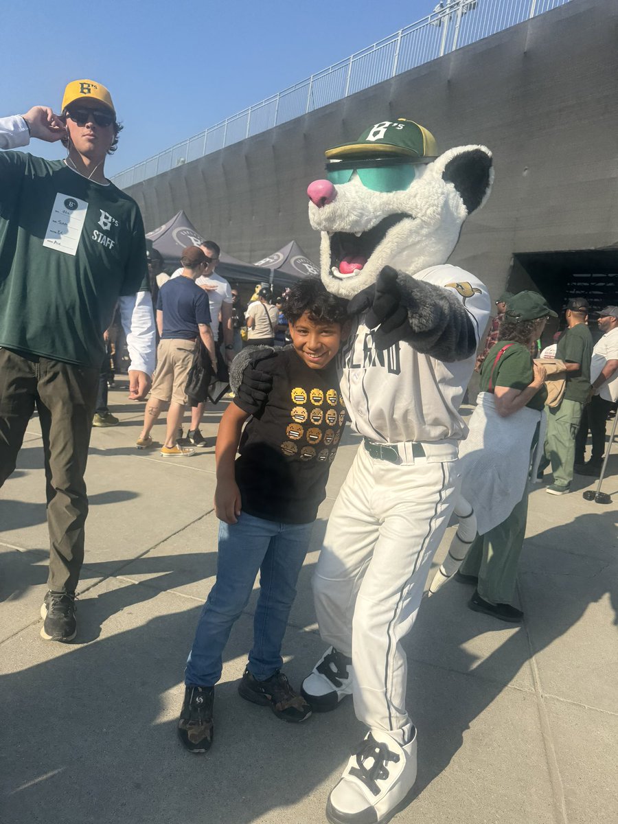 Alexandria Thomas-Rodriguez tweet media