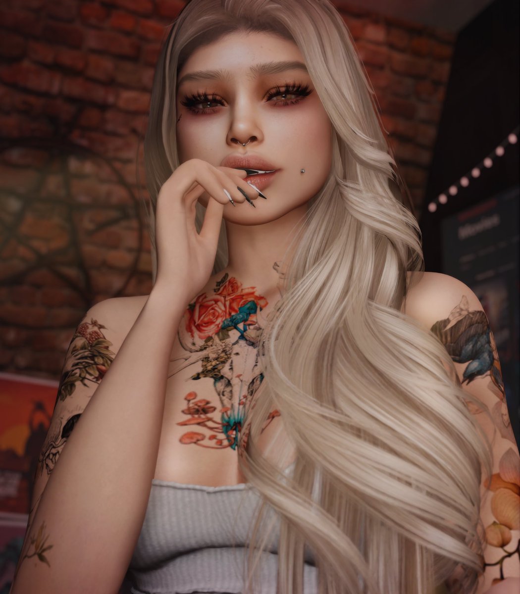 Lunaarooo's tweet photo. The lack of blood in my pictures lately is disturbing. Am I ok? 🥹 https://t.co/CG7QS8SuTr