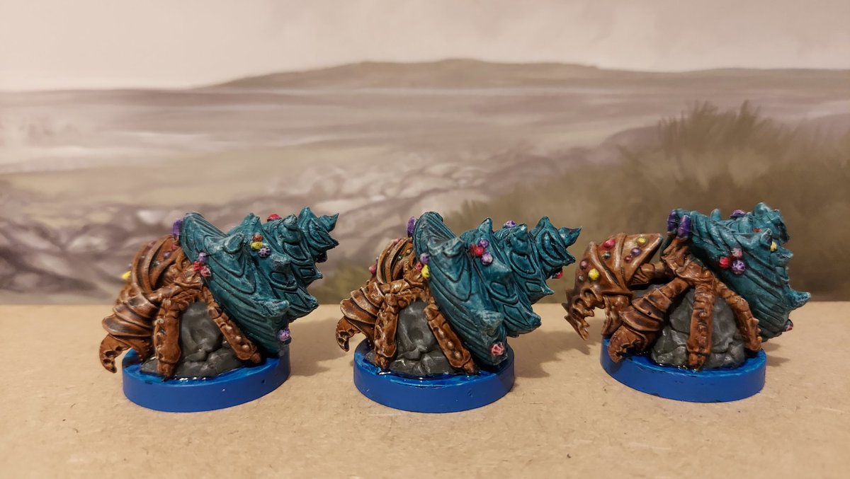necrothrall's tweet photo. Scuttler crabs.
#WarhammerCommunity #DnD #dungeonsanddragons #islandofthecrabarchon #steamforgegames #epicencounters #miniaturepainting https://t.co/DPKd8w8Nj5