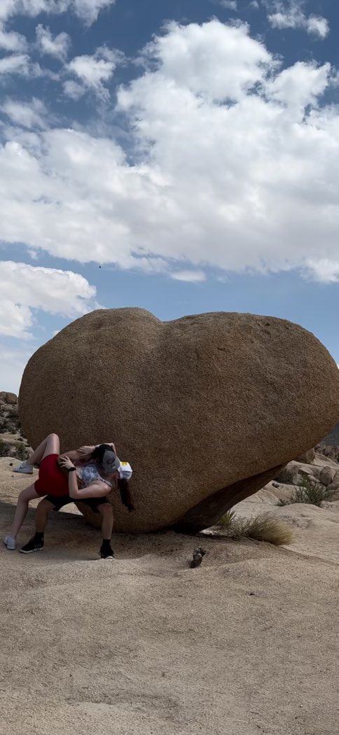 What’s more romantic than hiking in 91 degrees to go to a heart rock ♥️ @BrodyWitzel
