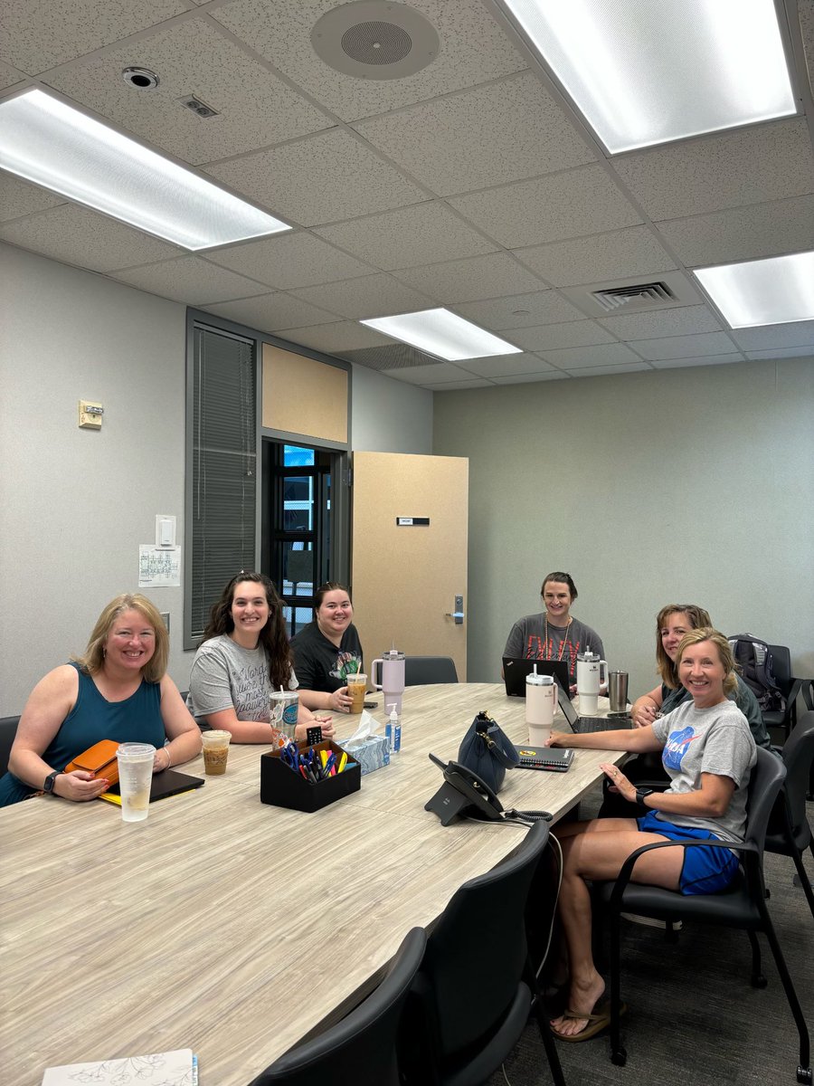 MissMortensen's tweet photo. Spent some time with my team getting reading for 2024-2025!! #ExleySummer24ABC #Exleytweets @exleyexpress https://t.co/a8llzaXcpF