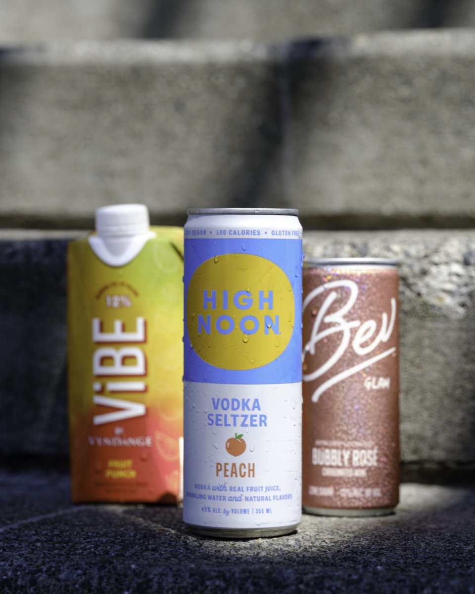 DayInDayOutFest tweet media