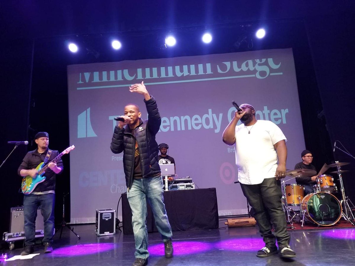 SolRoots's tweet photo. Wed July 17
#TheKennedyCenter @KenCen #ForwardToTheFuture #DumiRight
"A unique exploration of rhymes, beats & cultural infusion"
@DumiRIGHT @DjRBI w special guests @SolEdler @SolRoots AyannaGallant
@NomadicWax #ZimbabweLegit @ConcertConsumed @DmvMusicPlug @WHURfm @FreeinDCBlog https://t.co/jdk7U9wB0d
