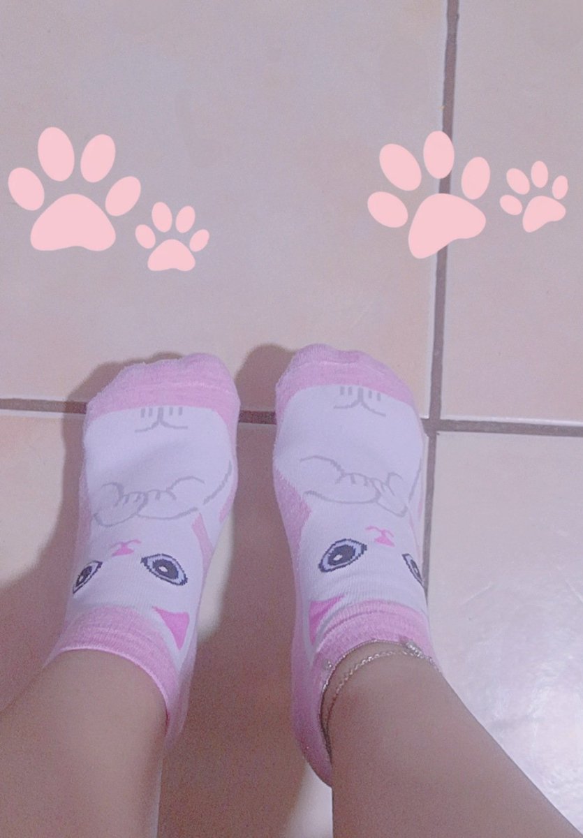 kittyspace666's tweet photo. 𐐪♡𐑂 I want to show everyone how cute my socks are. 𐐪♡𐑂

#nsfwtwt #ageplay #daddy #daddykink #taboo #incest #sizekink #submissive #sub #daddydaughter #cnc #rapebait #breedingkink #breeding #lxlirp #taboorp #txboorp #limitlessrp https://t.co/VKYK3czRxe