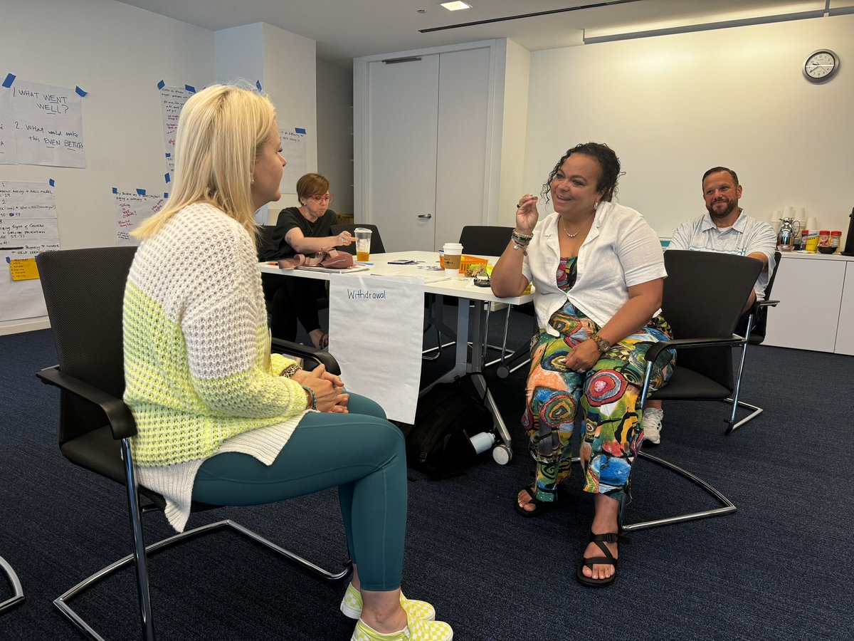 EboneMitchell's tweet photo. We all have mental health! Spent time with an amazing group of Y professionals becoming facilitators in Mental Health Community Care. This work is so important and I’m excited to begin training this course with leaders across the country! #YMCA https://t.co/ItbYefkoST