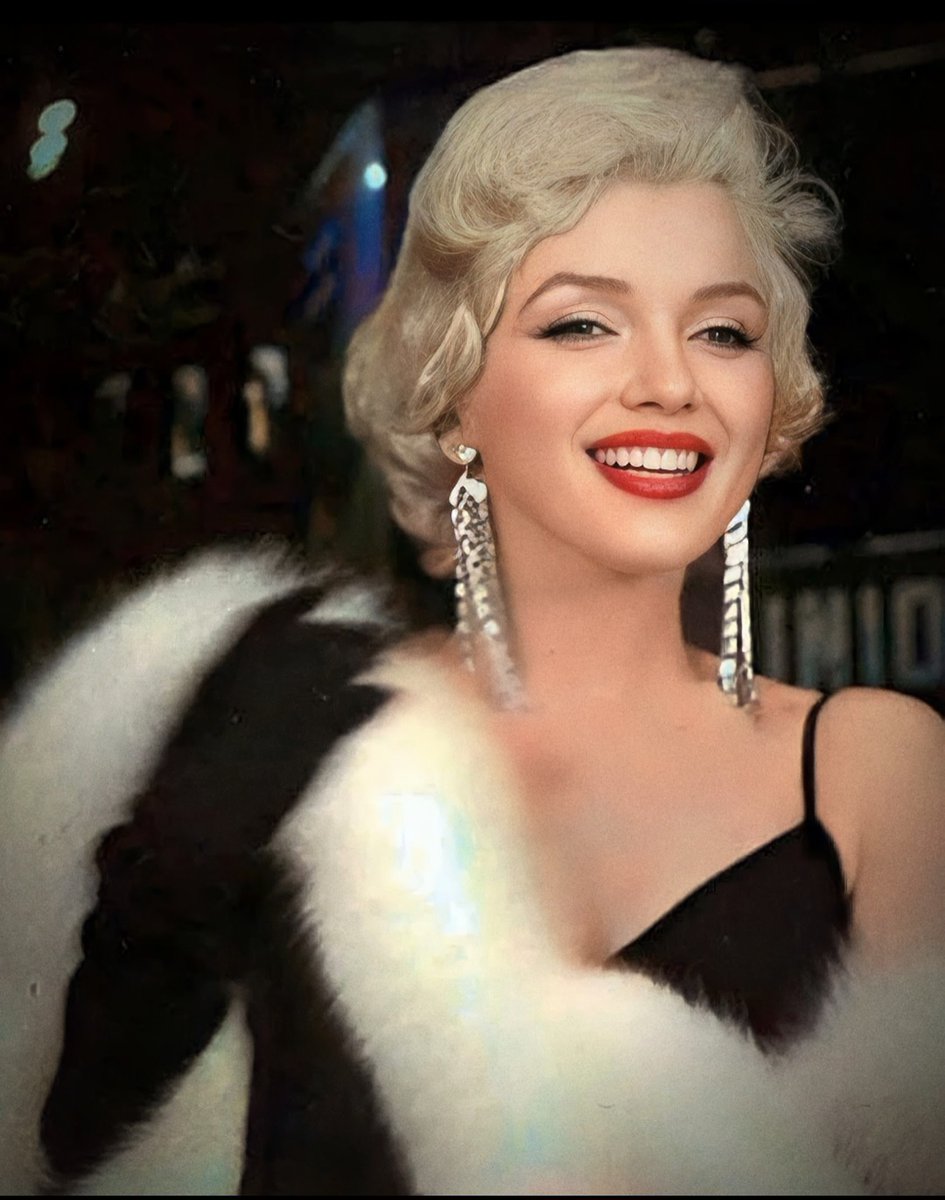 MarilynSpirit's tweet photo. Happiness comes in waves. It will find you again. https://t.co/LSfVvyThmf
