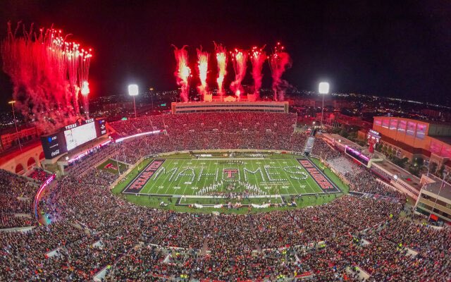 sgmclean's tweet photo. @SirAJMcCarron With the deadline rapidly approaching, I’d like to announce my allegiance and first dynasty rebuild to Texas Tech #RIPMikeLeach https://t.co/5aswK9jZFQ