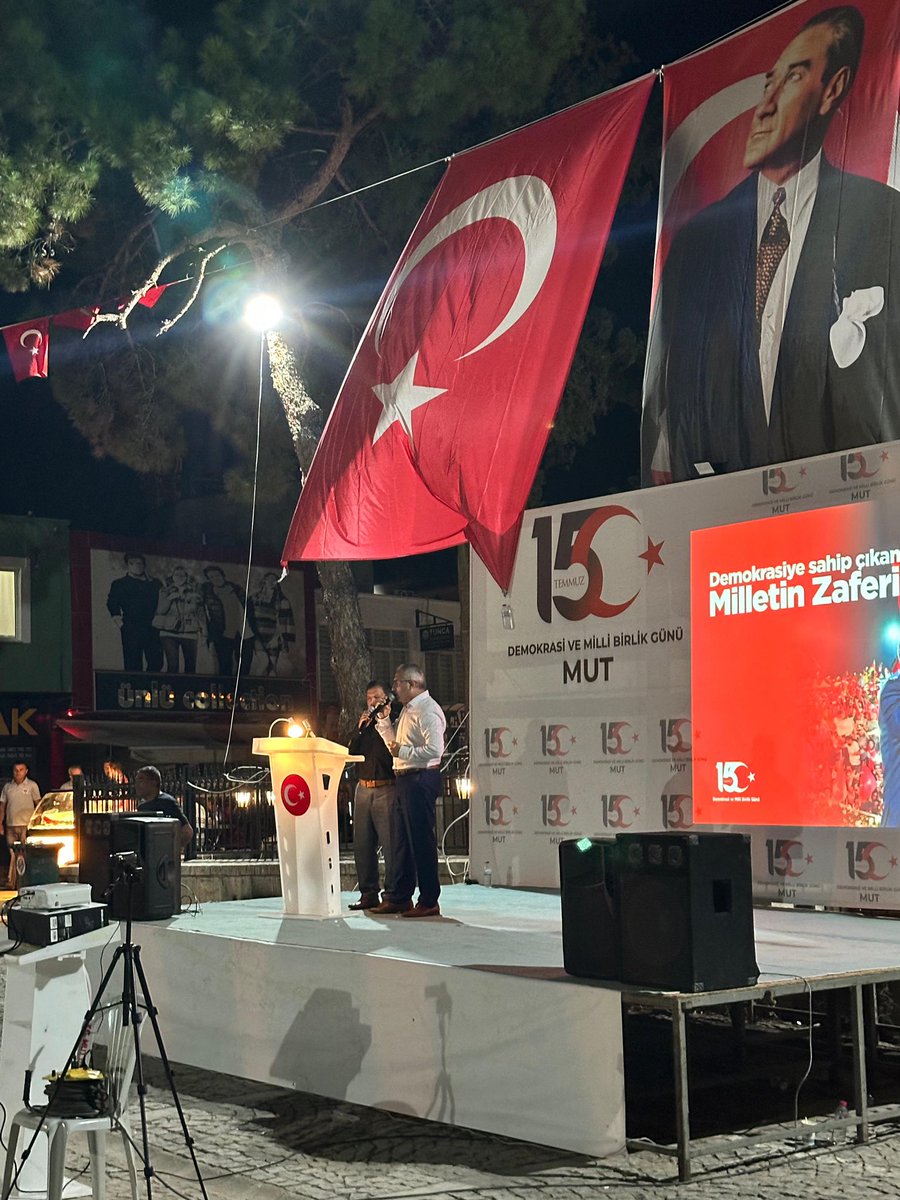 KaymakamlikMut's tweet photo. 15 Temmuz Demokrasi ve Milli Birlik Günü münasebetiyle;

İlçemiz Demokrasi ve Milli Birlik Meydanında yine bir ve beraberiz.

#15temmuzdestanı

#MilletinZaferi 
@ihsanAyranc https://t.co/QiLNcAuJ94