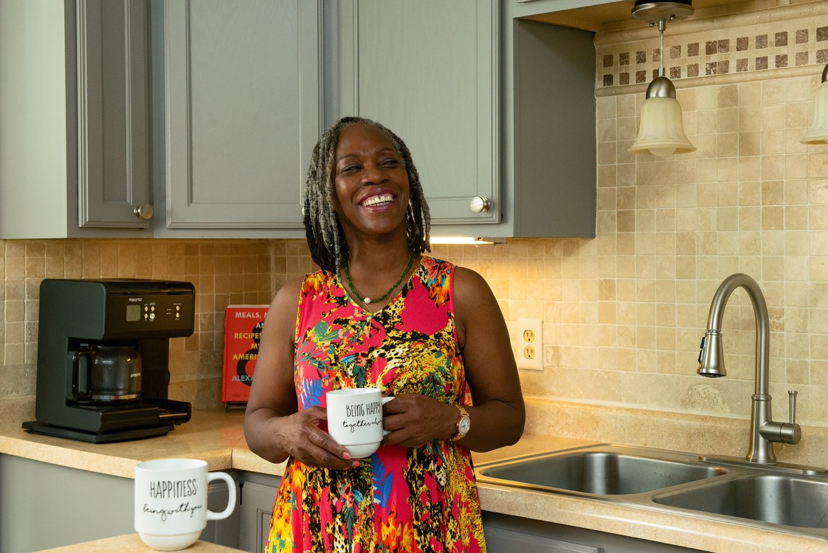 AkilCreative's tweet image. Capturing real families for a non profit organization project is life. 💕