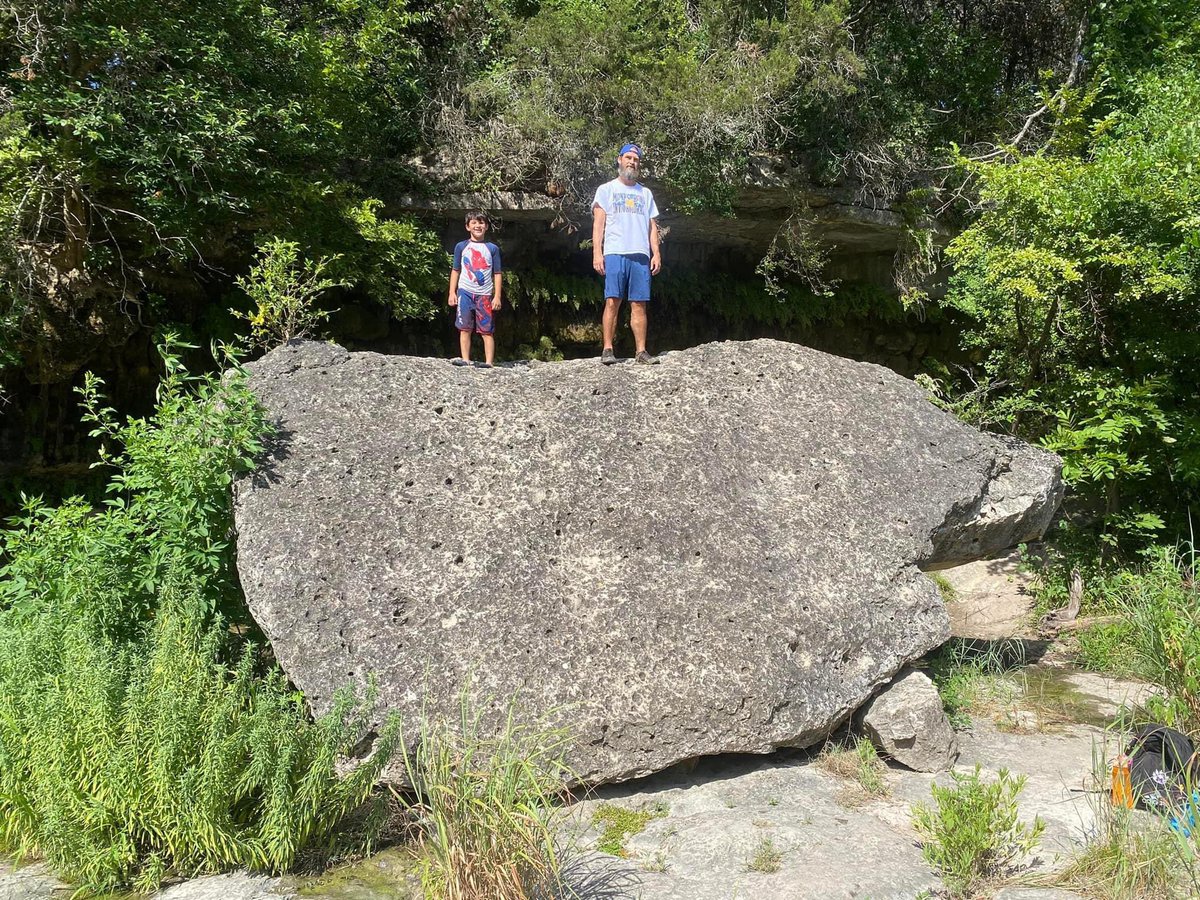 RealCoachMonk's tweet image. Doing Monk things. #monks #atx #bouldering