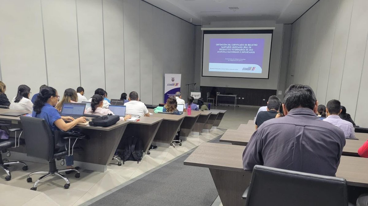 📍Guayaquil | La Subsecretaría de Calidad e Inocuidad de <a href="/Produccion_Ecu/">Ministerio de Producción</a>, en coordinación con <a href="/cnaecuador/">Cámara Acuacultura</a>, dictó el taller de obtención del Certificado de Registro Sanitario Unificado, dirigido al sector importador y fabricante de productos e insumos veterinarios de uso acuícola.