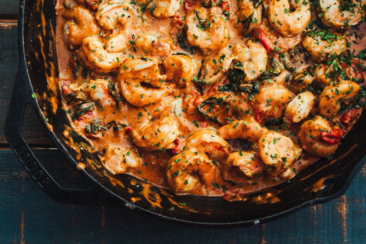 AkilCreative's tweet image. Who loves food p**n ?!?!?! 🥘🍕🍪🍍