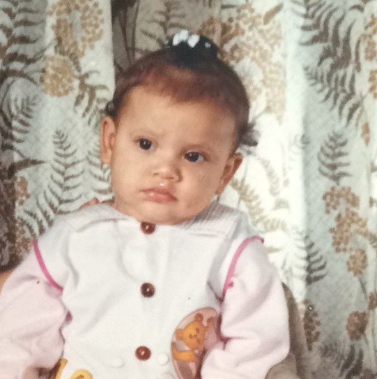 HuldaChagas's tweet photo. Eu em 2001 perdendo tempo ao invés de comprar uma casa: https://t.co/B2CJ09we0Z