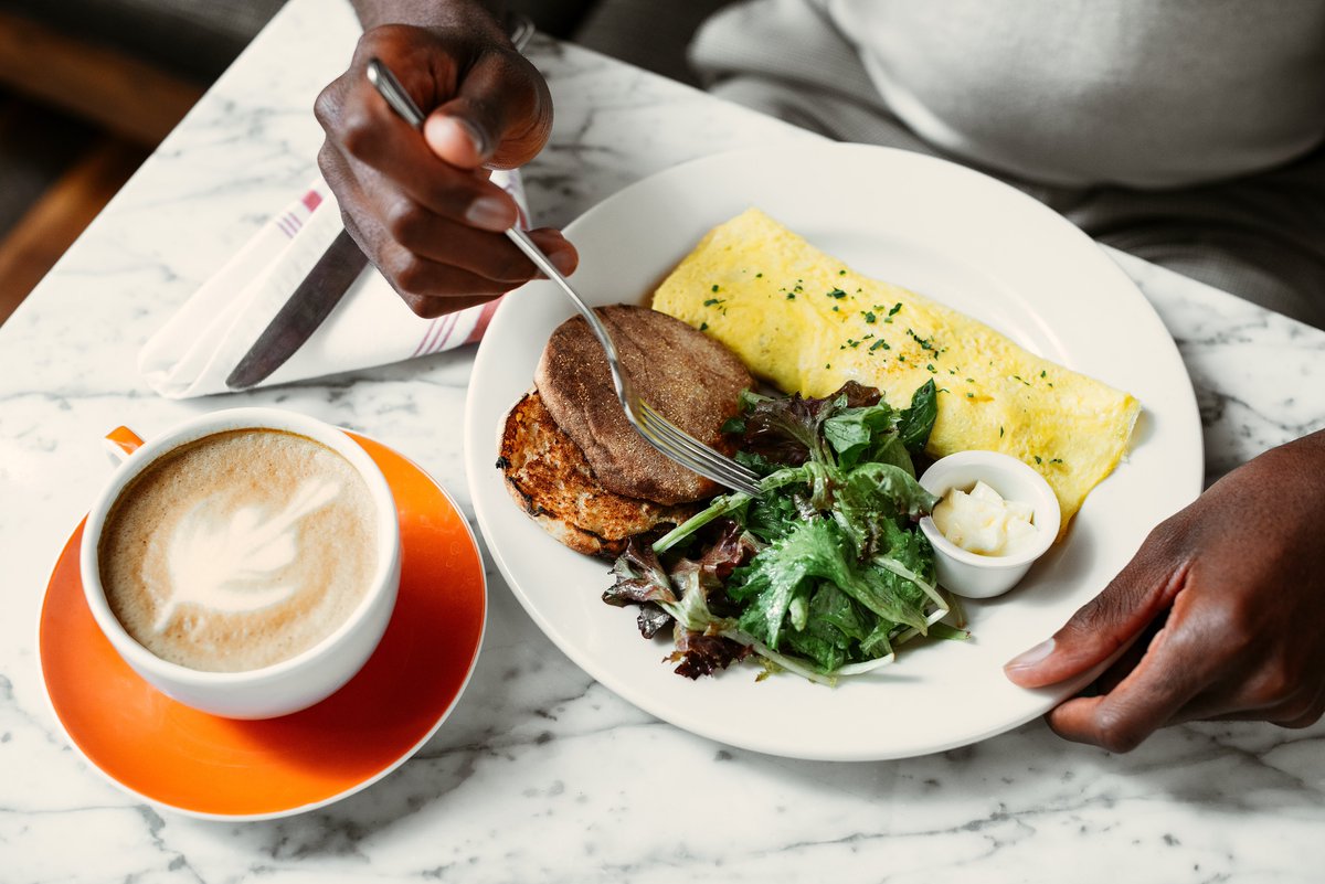 AkilCreative's tweet image. Who loves food p**n ?!?!?! 🥘🍕🍪🍍