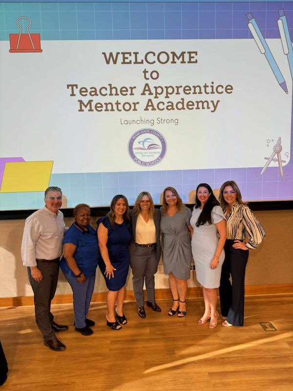 mdcps_MINT's tweet photo. So excited to launch the 1st ever Teacher Apprentice Mentor Academy! @MDCPS @SuptDotres @mdcps_profdev #YourbestchoiceMDCPS #lookingfowardplcd https://t.co/JdC6Zrnr65