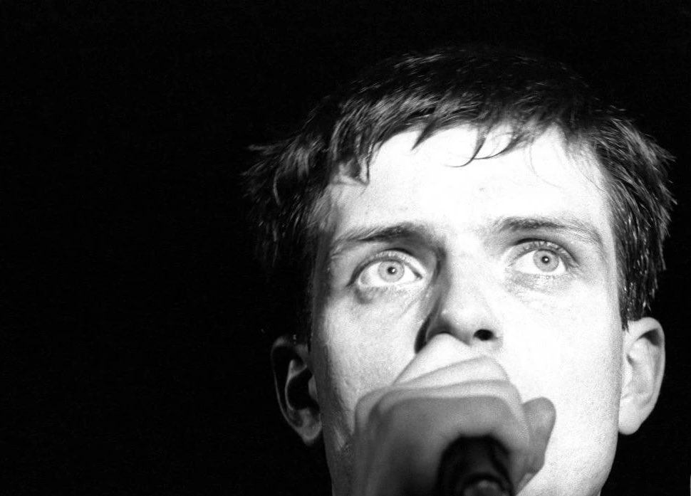 goth_videos's tweet photo. Remembering Ian Curtis of Joy Division on his birthday today 🖤 https://t.co/7gF0pFYQev
