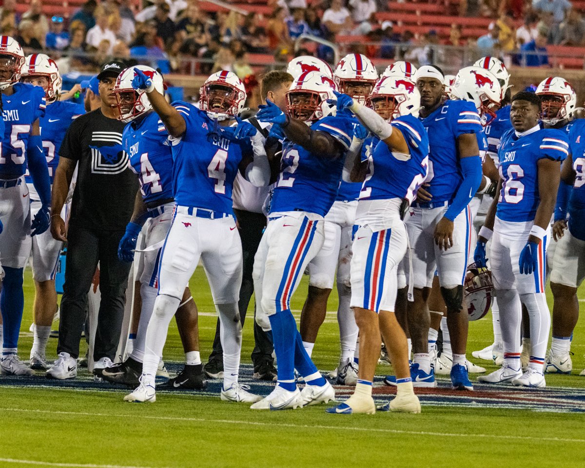 D_Hunt4's tweet photo. I would like to announce I will be taking the head coaching position at SMU. PonyUp! #BackontheMap https://t.co/bNV3x3h144