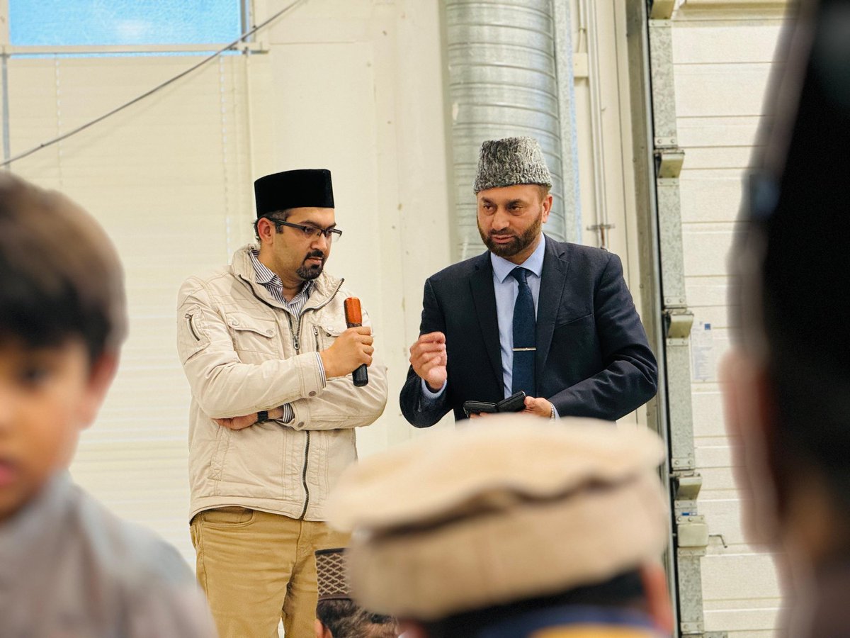arfeenahmad123's tweet photo. Today.
By the grace of Allah.
We prayed our first prayer in the place that is going to be our mosque.
May Allah do what is best for us.
May Allah bless the jamaat of Finland.
May Allah bless every jamaat e ahmadiyya in the world.
Ameen. https://t.co/chb1yYEfSq