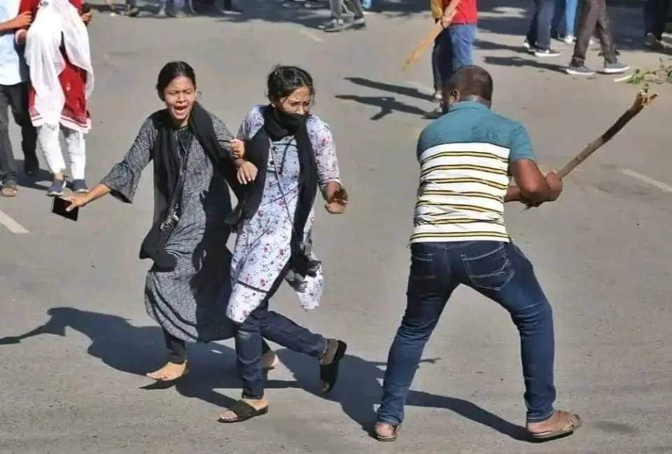 fazla9444's tweet photo. #bangladesh_quota_movement 
#Bangladesh https://t.co/xqGcIKo9G3
