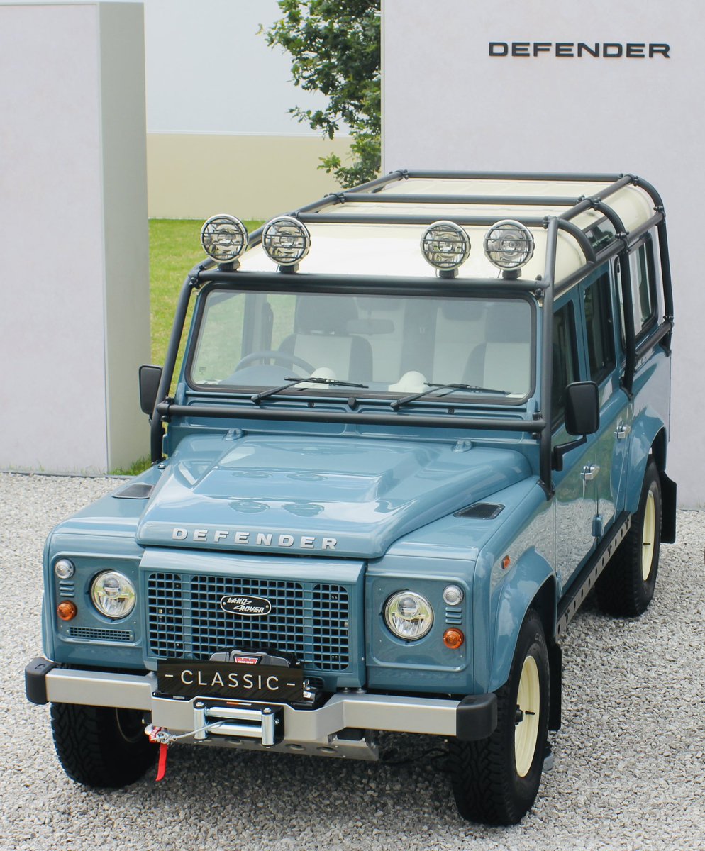 Stock4x4's tweet photo. We spied some fine specimens at Goodwood Festival of Speed

Great to see the classics taking pride of place amongst the newer models. These beauties provided perfect inspiration for future builds 

#defender #discovery #rangerover #landrover #festivalofspeed2024 #goodwood https://t.co/gJUn8zr6Yu