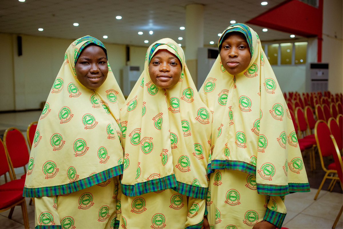 CodegarageA's tweet image. We are excited about the start of the 1000 Lines of Code initiative in partnership with the @oyostategovt 386konsult and Zeeh Africa 

We look forward to training these students further in the next 4 days.

#1000LinesofCode #CodeGarageAfrica #386konsult #ZeehAfrica