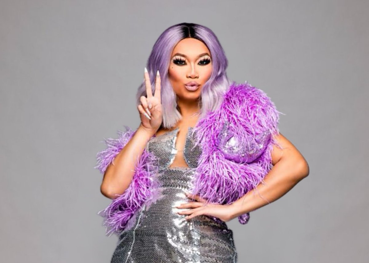 🚨#BB26 HOUSEGUEST #17 LEAKED🚨

Name: Airline ‘Jujubee’ Inthyrath
Age: 40
Hometown: Boston, MA
Occupation: Drag Queen