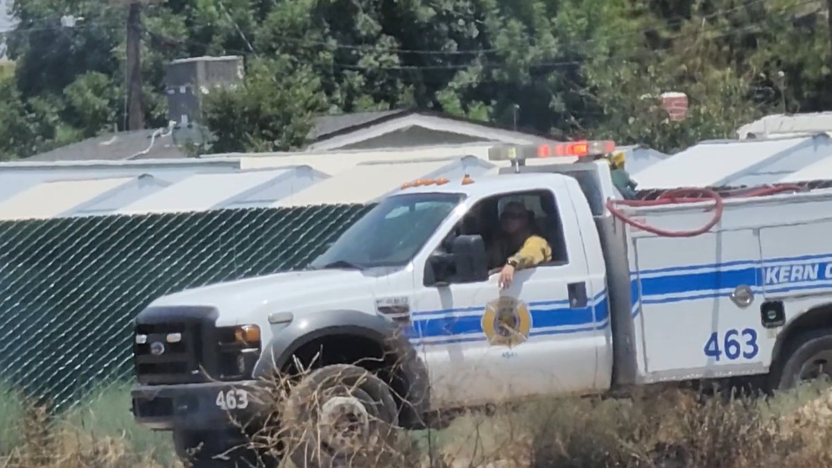 KernFiregraph's tweet photo. @KernFireCallout #HartFire 1 acre https://t.co/bNRhf2075R