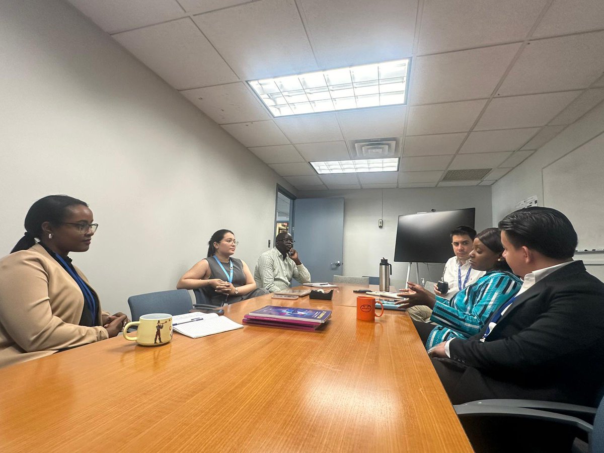 haddijatoujonga's tweet photo. Pleased to meet with @UN ASG for Youth Affairs @felipepaullier @UNYouthAffairs today to discuss the participation of young people in UN processes to achieve #SustainableDevelopment.

#Youth2030
#SDGs
#HLPF2024 https://t.co/EOyWPZ5Yon
