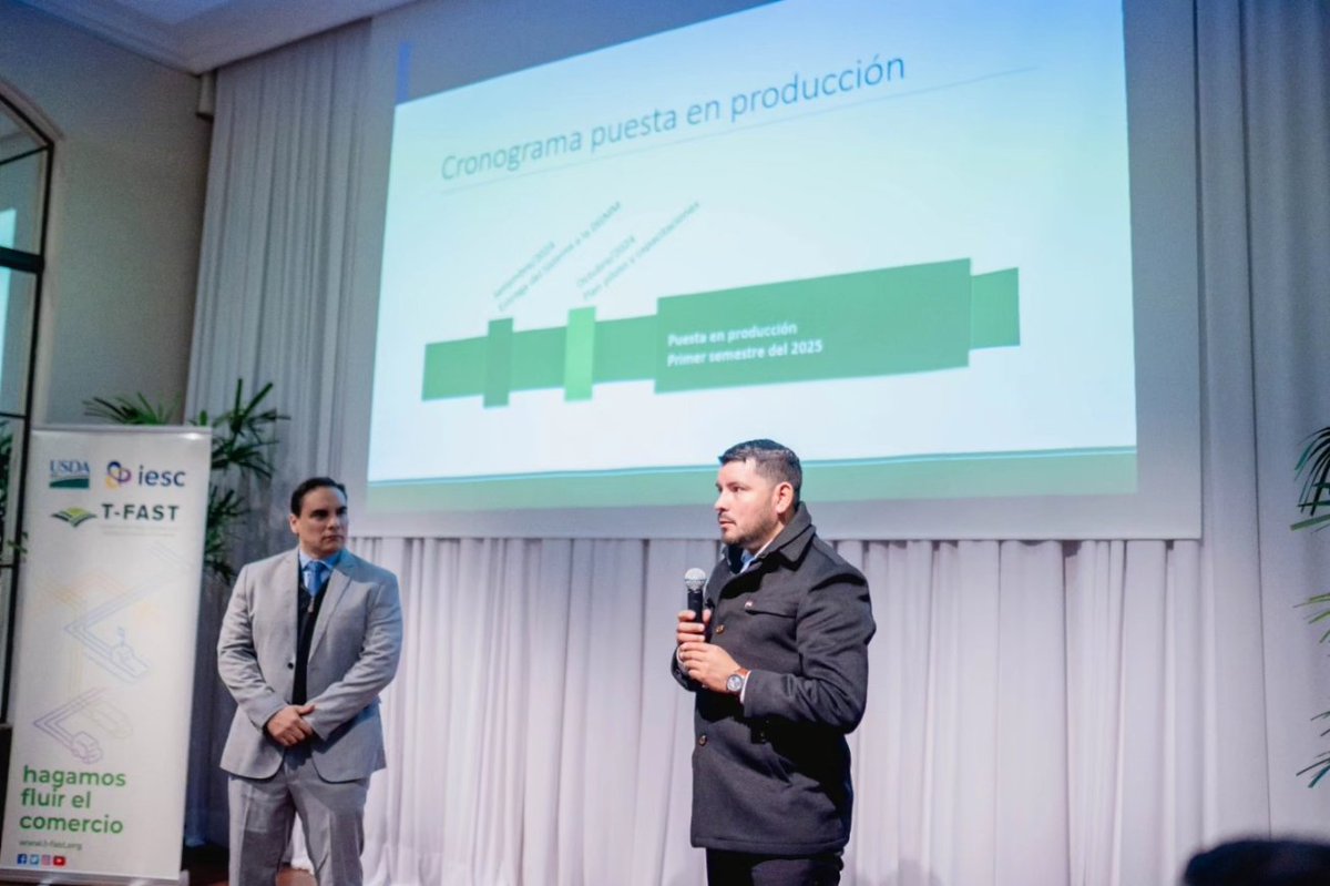 Taller de Socialización del Sistema Automatizado de Fiscalización de Puertos Privados.
La Dirección General de la Marina Mercante (DGMM),  con el apoyo del proyecto T-FAST, realizó un taller que contó con la participación de autoridades del sector público y privado.
🇵🇾🚢✅️