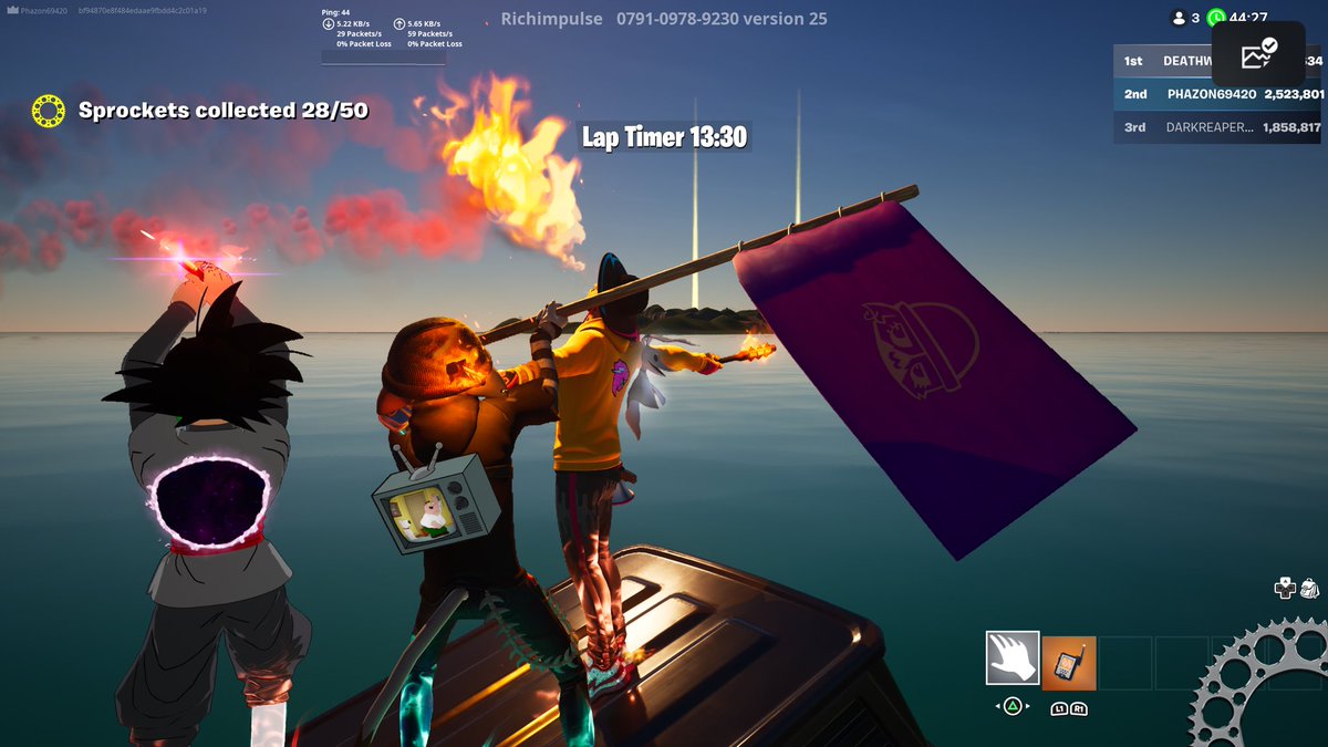 ArcueidsHusband's tweet photo. @SexHaver2kGod15 @Phazon71244117 #HELPUS #SOS #STRANDEDATSEA https://t.co/2MEgMId05V