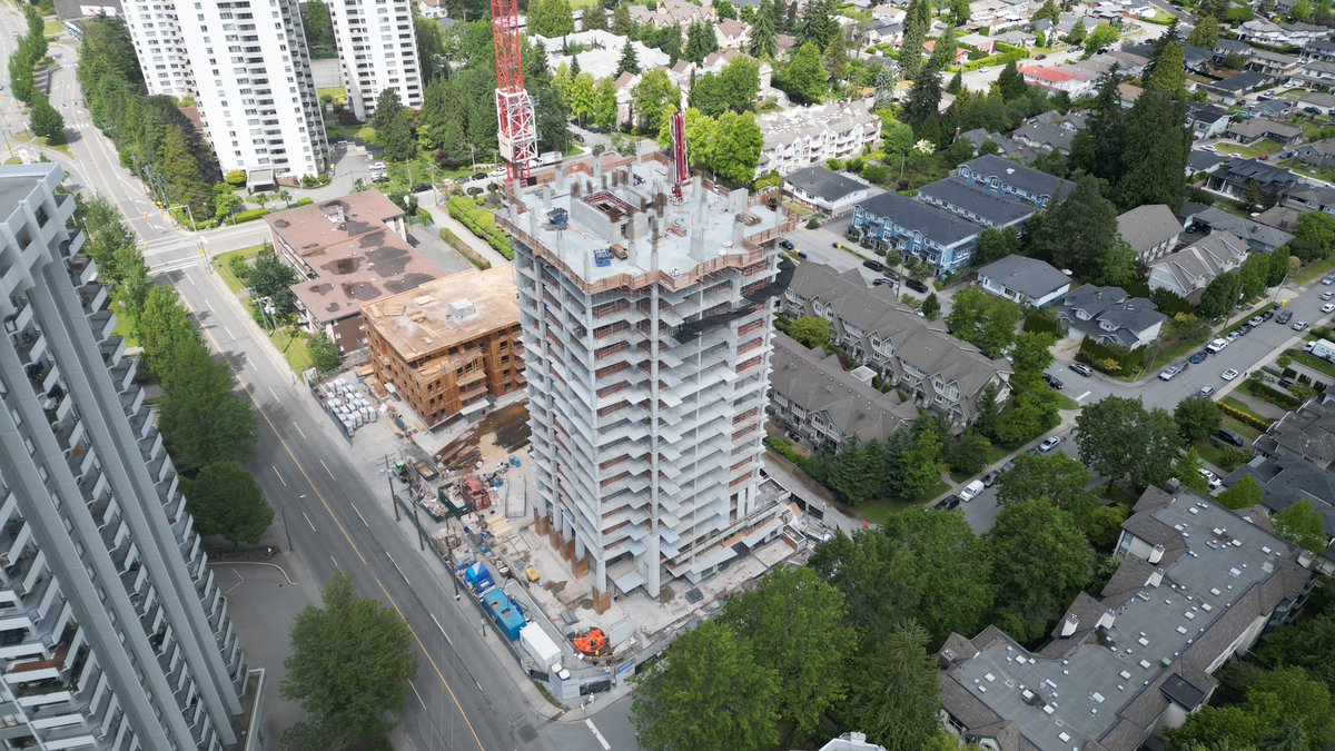 Artesia in <a href="/cityofburnaby/">City of Burnaby</a> by @axiombuildersinc near #metrotown
Roofing and Waterproofing Systems by @villaroofing

<a href="/vanconstruct/">V.A.N. Construction Corp.</a>
@bccsa_official
#construction
#constructionsite
#dronephotography
#builders #leaders #britishcolumbia #buildingconstruction #constructionmanagement