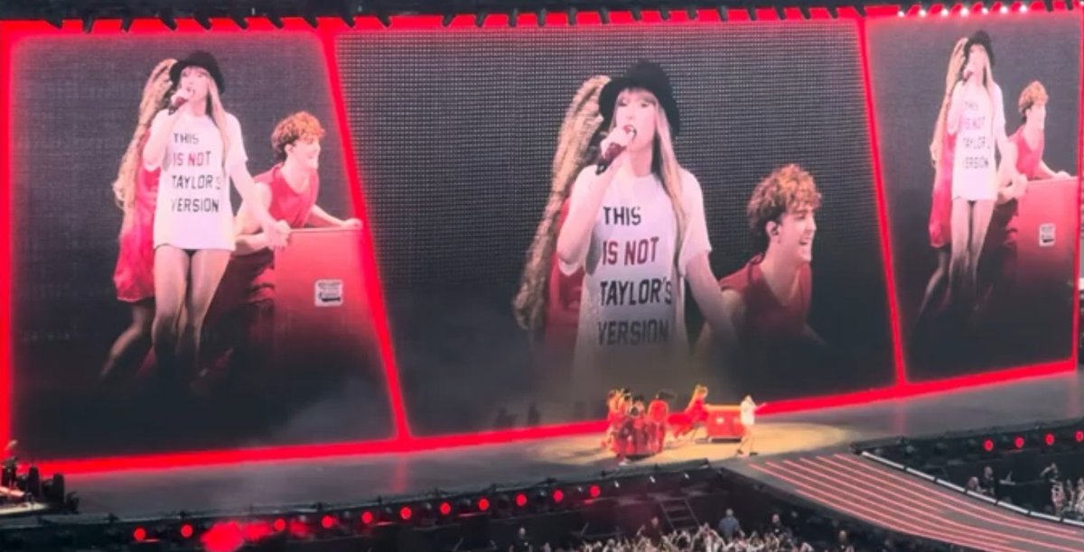 Cri_Interrupted's tweet photo. What a dream last night! ❤ @taylorswift13 @taylornation13 @paramore #MilanTSTheErasTour #night2 #TaylorSwift #Paramore https://t.co/6wsMJzK5cN