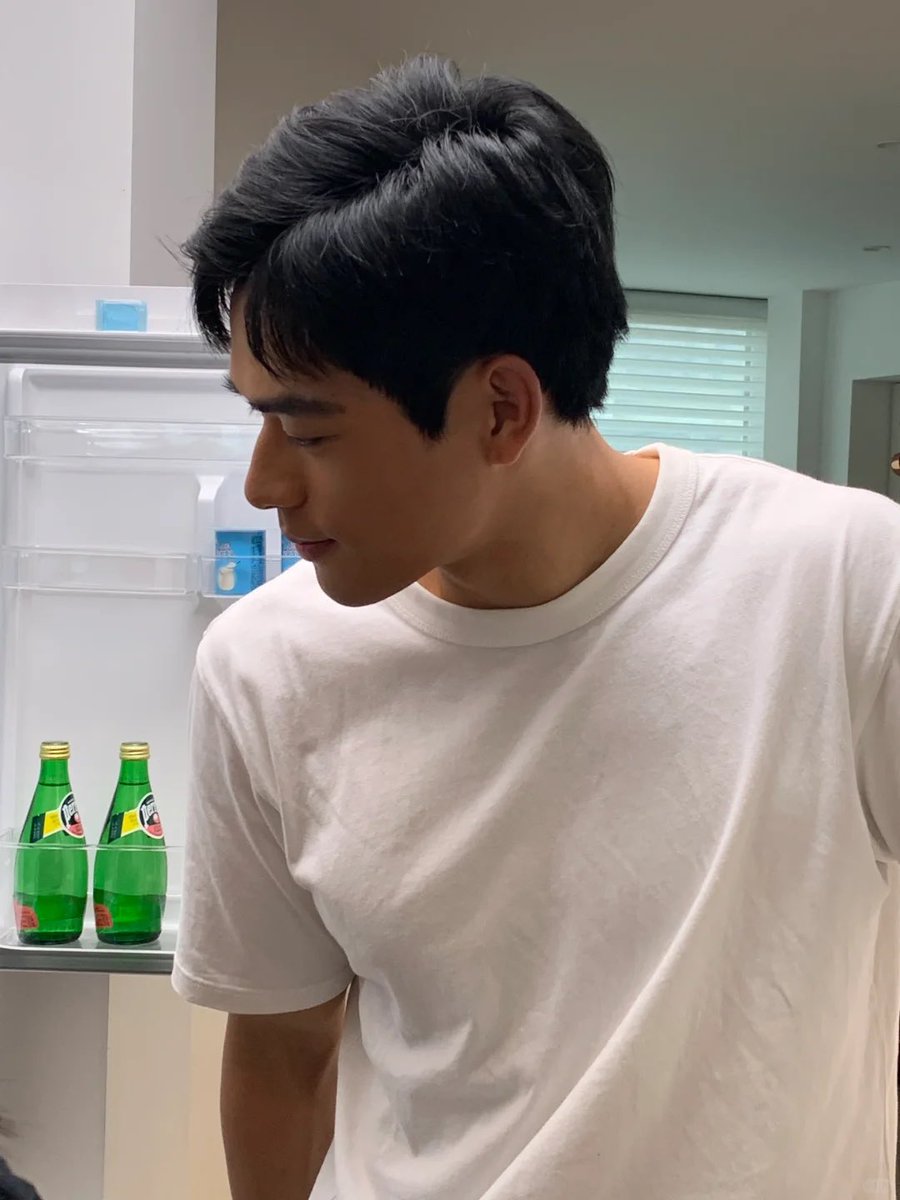 yehao_official's tweet photo. yehao, the boyfriend of asia https://t.co/3nlW6bu3wb