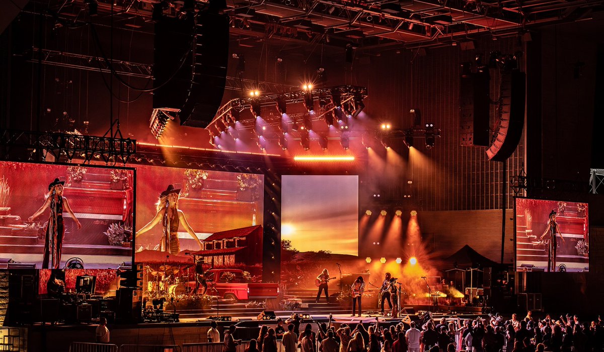 ElationPro's tweet photo. Elation Lights Up Raw Cereal’s Spectacular Designs for Two of Country Music’s Biggest Stars, Morgan Wallen and Lainey Wilson, using Elation's Proteus Razor Series.
Photos: Courtesy of Raw Cereal
#Elationlighting #Morganwallen #Laineywilson #lightingdesign #stagelighting https://t.co/kswQ8GTb6d